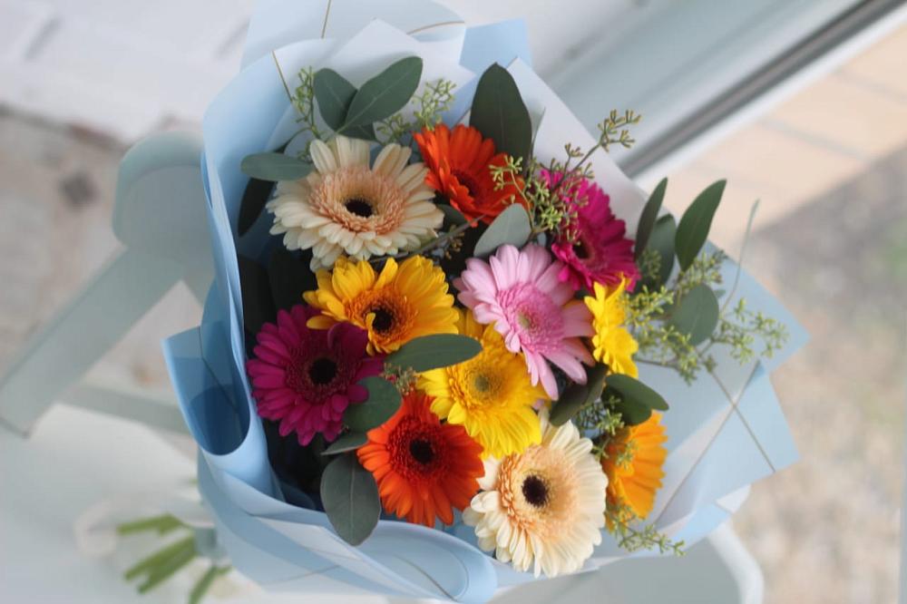 Букет цветов из: Герберы в Бакале