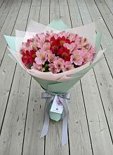 Букет цветов из:  Альстромерии #REPLACE_PRED# Бакале