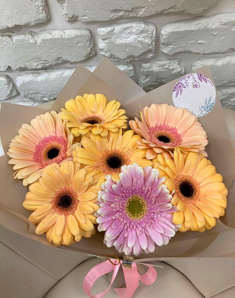 Букет цветов из: Герберы в Бакале