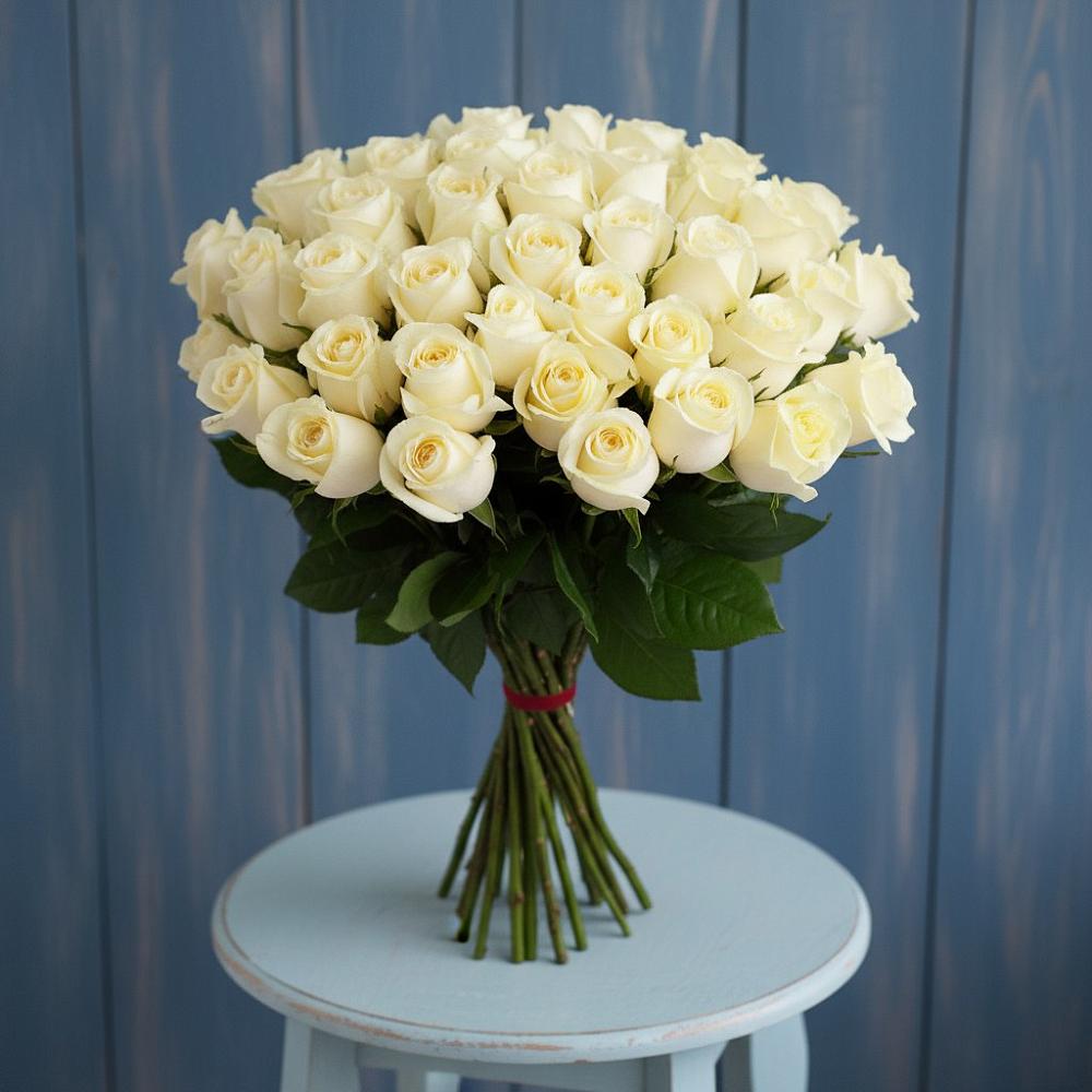 Букет 51 Белая роза Эдлесс Лав в Бакале