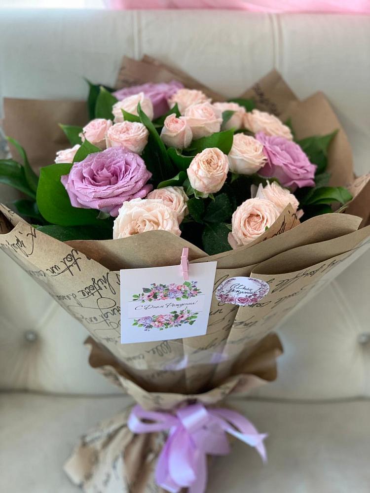 Букет цветов из: Розы в Бакале