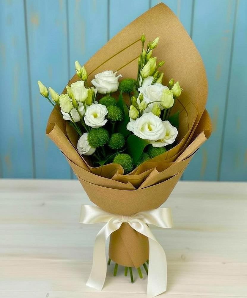 Букет цветов из: Хризантемы и Лизиантусы в Бакале