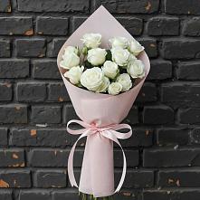 Букет цветов из:  Розы в Бакале